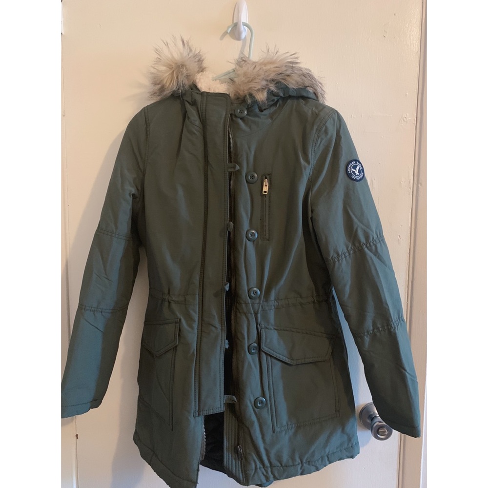 American Eagle Outfitters AEO Army Green padded coat